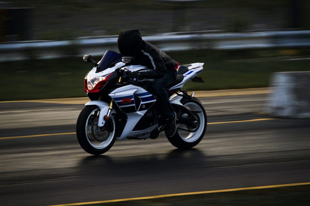 Recorrer de Multa Arrancada Brusca Carro e Moto